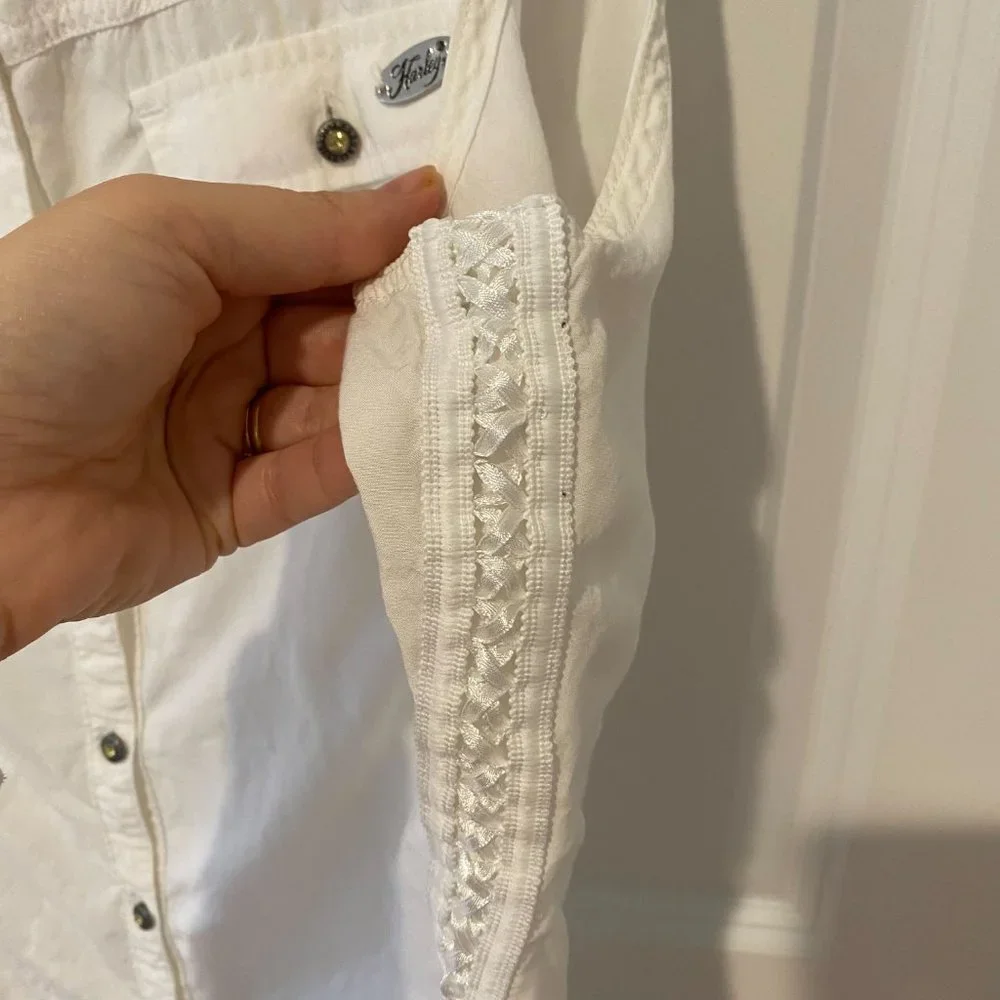 Harley Davidson White Rhinestone Loose Tank Blouse - Size‎ M/L